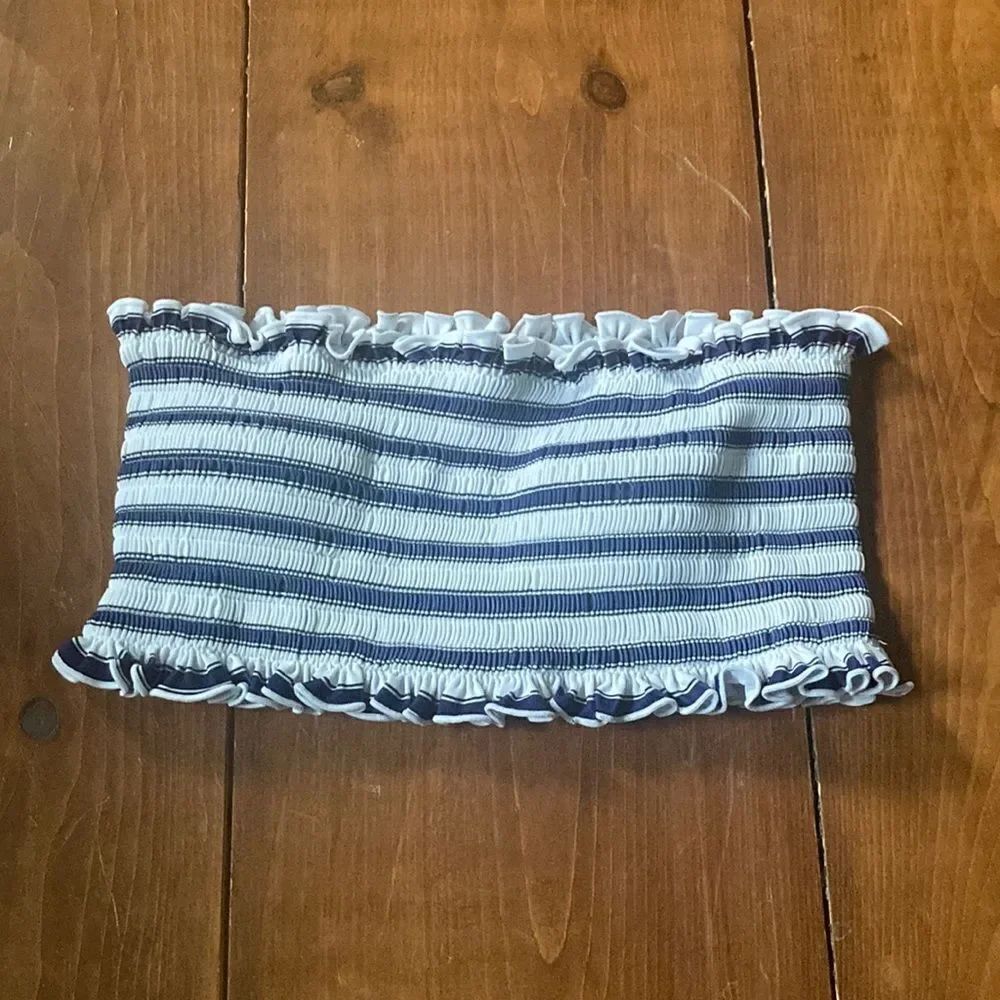Zafulโbikini bandeau top *bottoms also inโcloset!